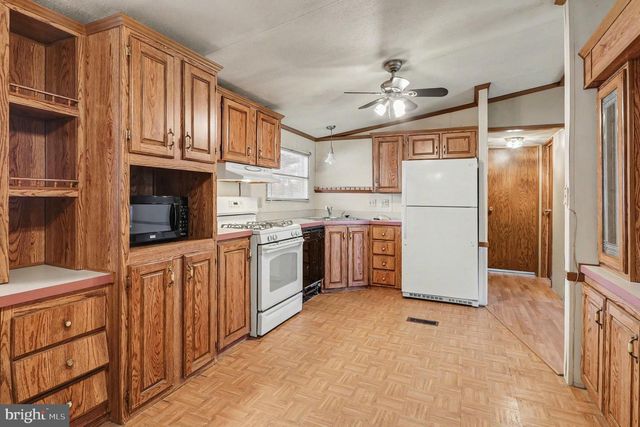 2 INVERNESS DR, North East, MD 21901