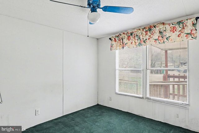 2 INVERNESS DR, North East, MD 21901