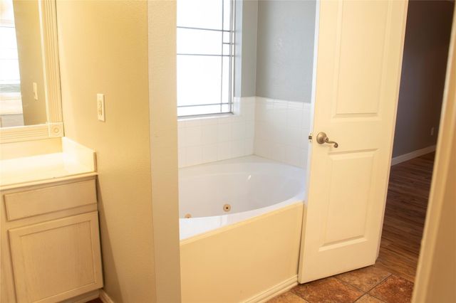 16130 Coleburn Drive, Houston, TX 77095