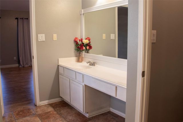 16130 Coleburn Drive, Houston, TX 77095