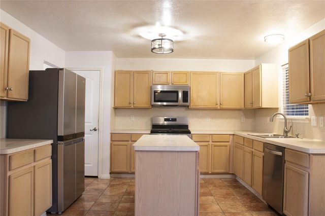 16130 Coleburn Drive, Houston, TX 77095