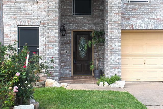 16130 Coleburn Drive, Houston, TX 77095