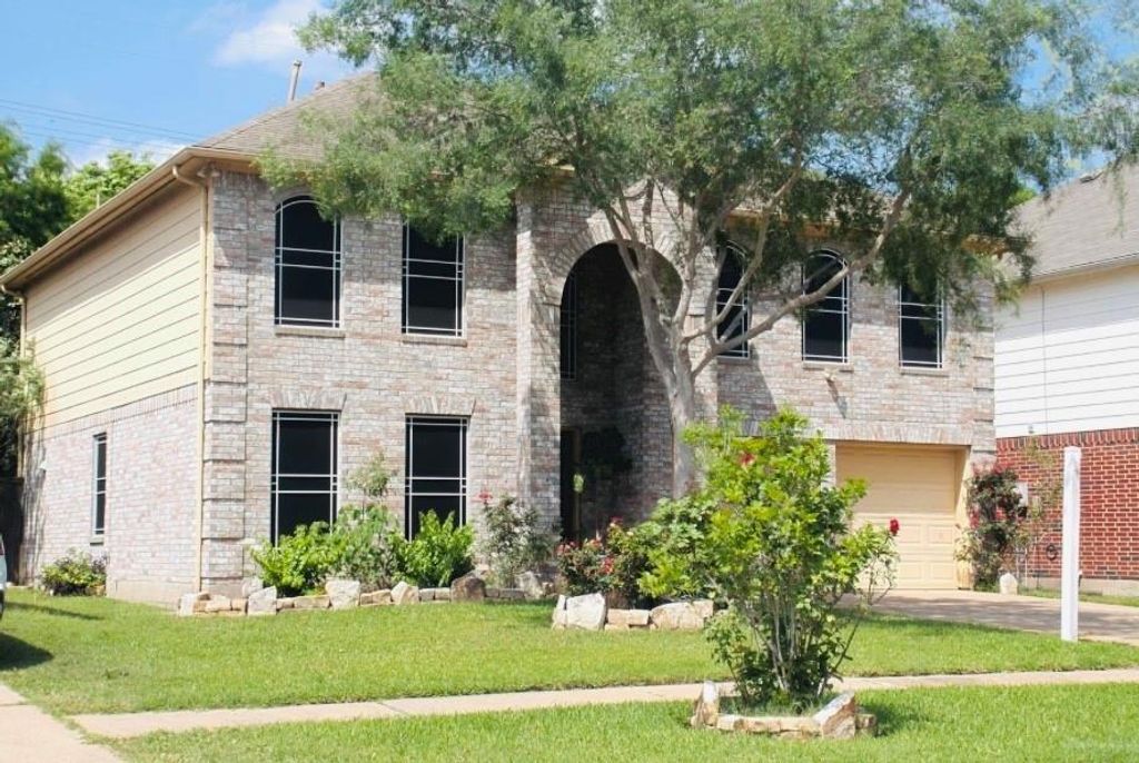 16130 Coleburn Drive, Houston, TX 77095