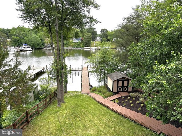 836 NORTH SHORE DR, Glen Burnie, MD 21060