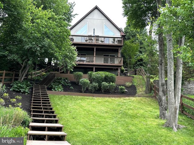 836 NORTH SHORE DR, Glen Burnie, MD 21060