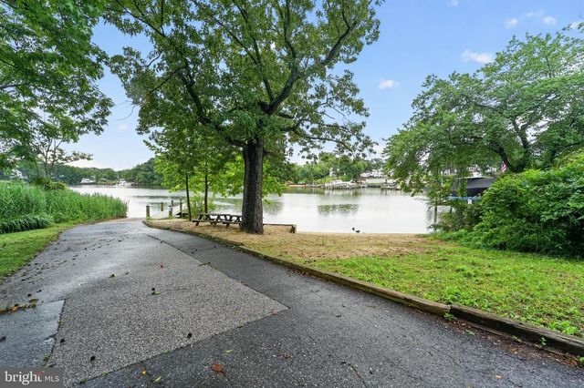 836 NORTH SHORE DR, Glen Burnie, MD 21060