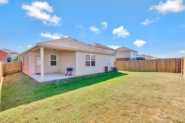 6320 White Jade Drive, Fort Worth, TX 76179