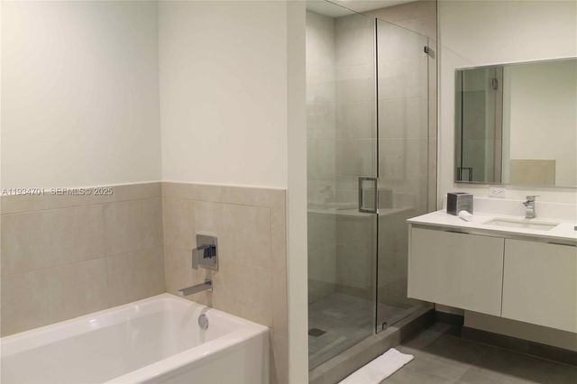 777 N Ocean Drive S514, Hollywood, FL 33019