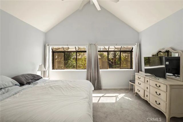 209 S Oakland Avenue D, Pasadena, CA 91101