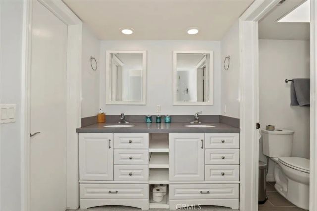 209 S Oakland Avenue D, Pasadena, CA 91101