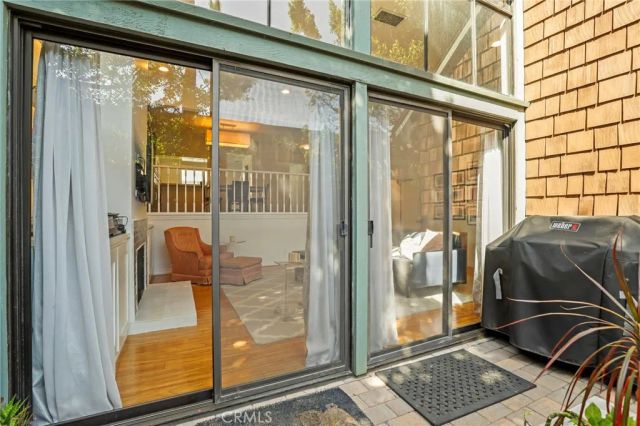 209 S Oakland Avenue D, Pasadena, CA 91101