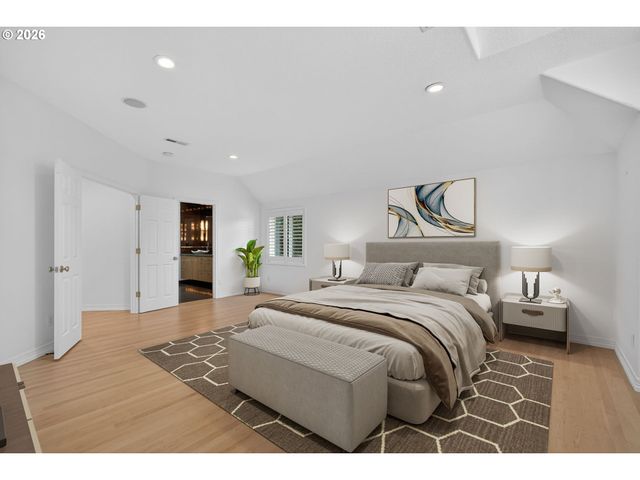 9149 Nw MCKENNA Dr, Portland, OR 97229