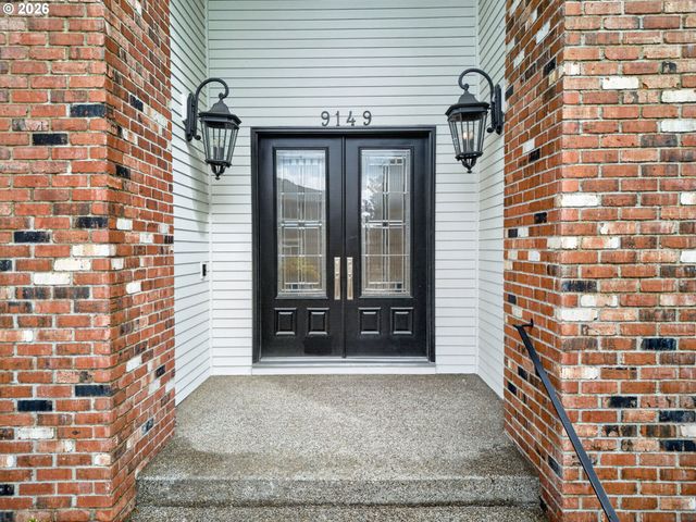 9149 Nw MCKENNA Dr, Portland, OR 97229