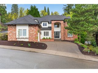 9149 Nw MCKENNA Dr, Portland, OR 97229