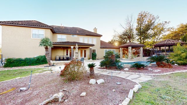 2011 MY ANNS HL, San Antonio, TX 78258
