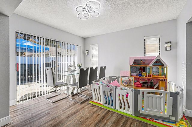 1710 TALLOWTREE CIRCLE, Valrico, FL 33594