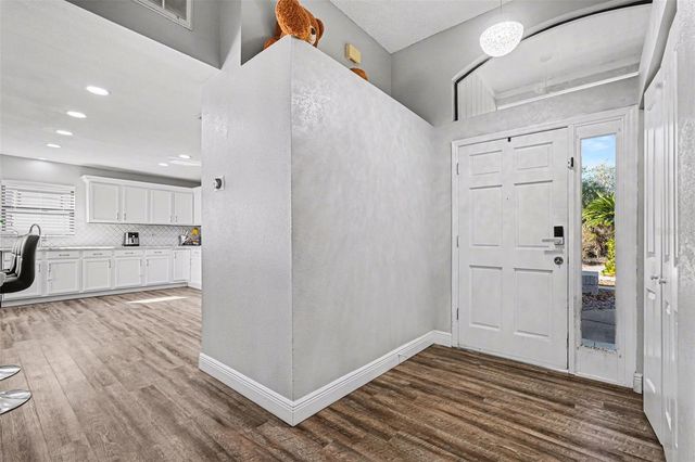 1710 TALLOWTREE CIRCLE, Valrico, FL 33594