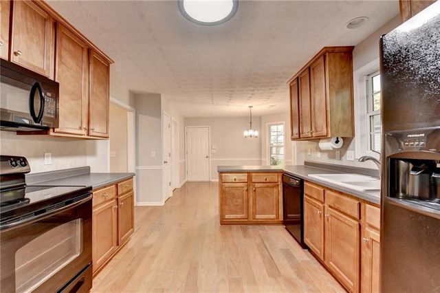 310 Andrew Ridge Drive, Jefferson, GA 30549
