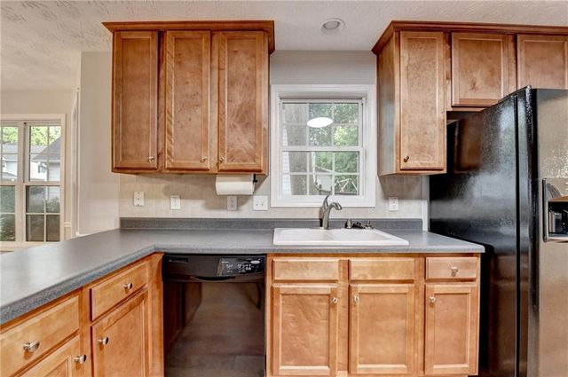 310 Andrew Ridge Drive, Jefferson, GA 30549