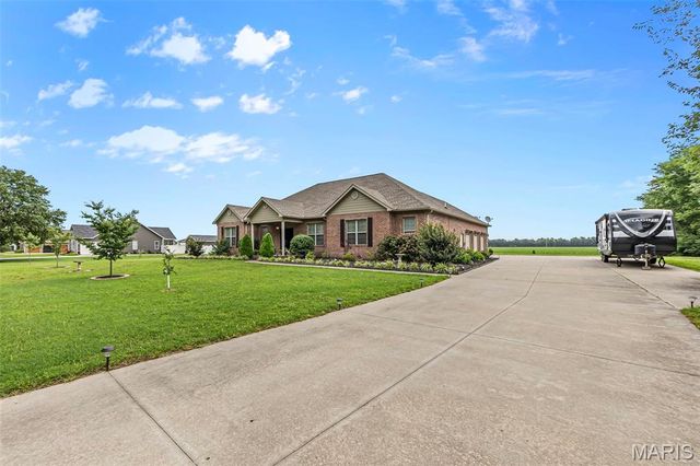 243 N Ridge Road, Sikeston, MO 63801