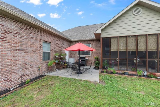 243 N Ridge Road, Sikeston, MO 63801