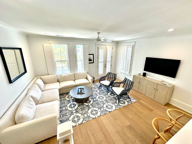 962 Key Colony Court, Mount Pleasant, SC 29464