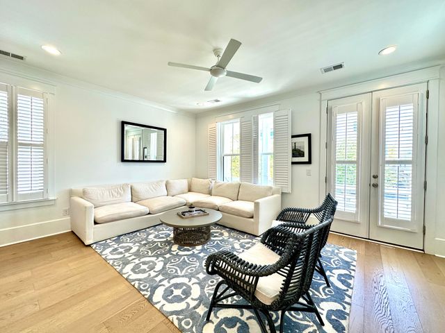 962 Key Colony Court, Mount Pleasant, SC 29464
