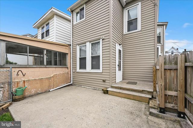 319 W RIDGE ST, Lansford, PA 18232