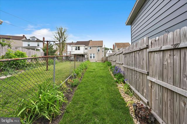 319 W RIDGE ST, Lansford, PA 18232