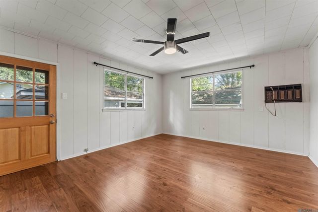 529 Centenary Dr, Baton Rouge, LA 70808