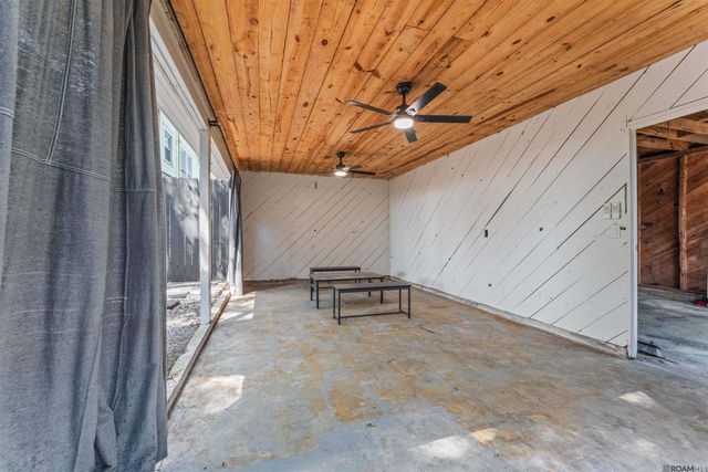 529 Centenary Dr, Baton Rouge, LA 70808