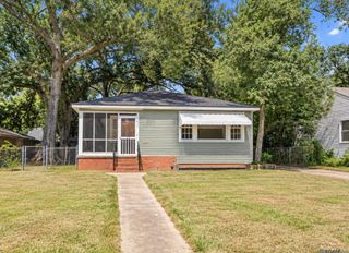 529 Centenary Dr, Baton Rouge, LA 70808