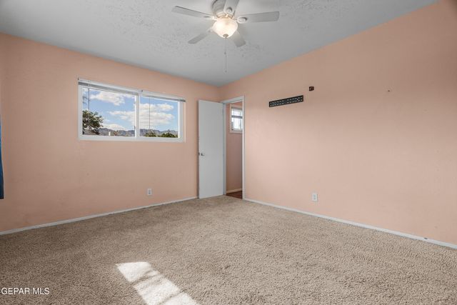 10080 NEWCASTLE Drive, El Paso, TX 79924