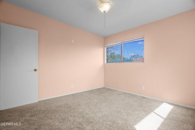 10080 NEWCASTLE Drive, El Paso, TX 79924