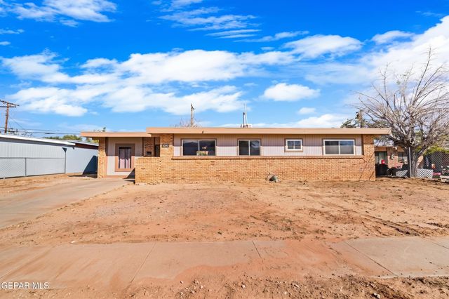 10080 NEWCASTLE Drive, El Paso, TX 79924