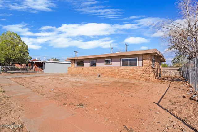 10080 NEWCASTLE Drive, El Paso, TX 79924
