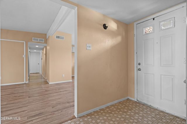 10080 NEWCASTLE Drive, El Paso, TX 79924