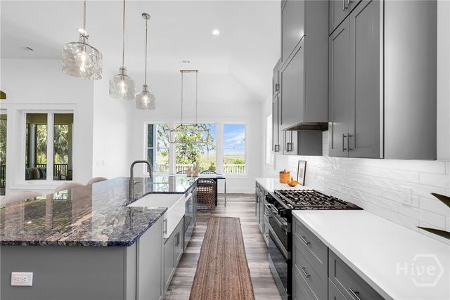 97 Cubbage Island Drive, Richmond Hill, GA 31324