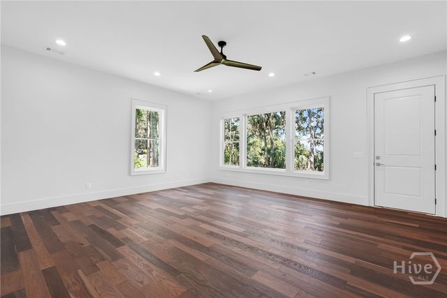 97 Cubbage Island Drive, Richmond Hill, GA 31324