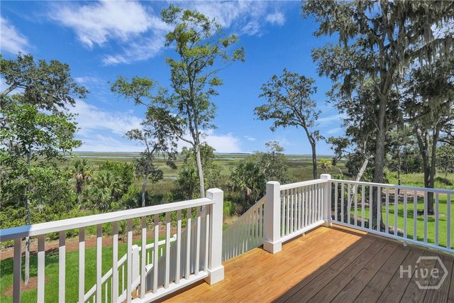 97 Cubbage Island Drive, Richmond Hill, GA 31324