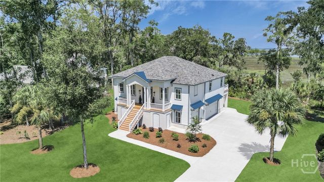 97 Cubbage Island Drive, Richmond Hill, GA 31324