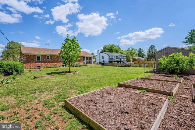 707 WAGE DR SW, Leesburg, VA 20175