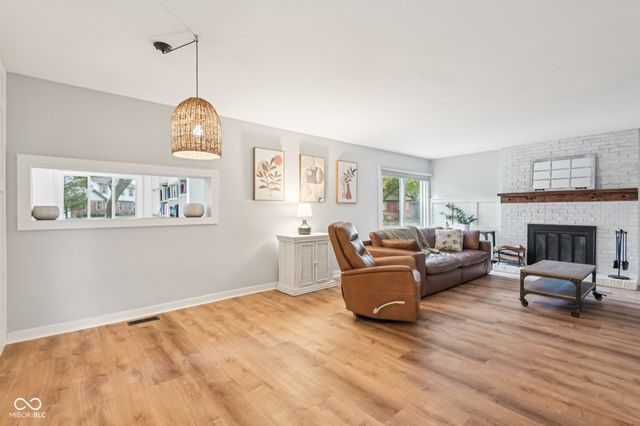 9052 Ripon Court, Indianapolis, IN 46268