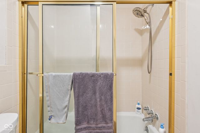 9052 Ripon Court, Indianapolis, IN 46268