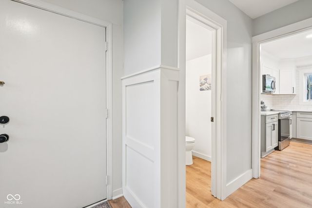 9052 Ripon Court, Indianapolis, IN 46268