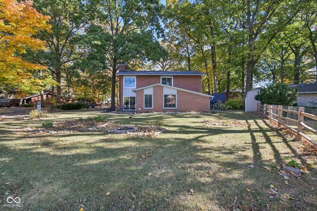 9052 Ripon Court, Indianapolis, IN 46268