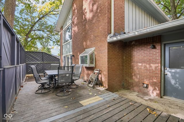 9052 Ripon Court, Indianapolis, IN 46268