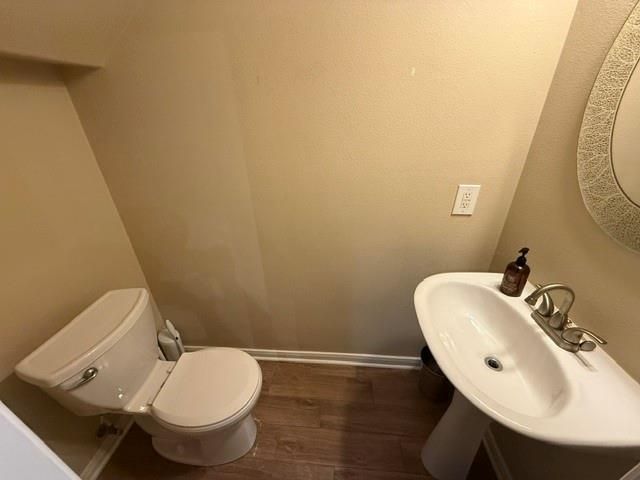 3300 Forest Creek DR 27, Round Rock, TX 78664