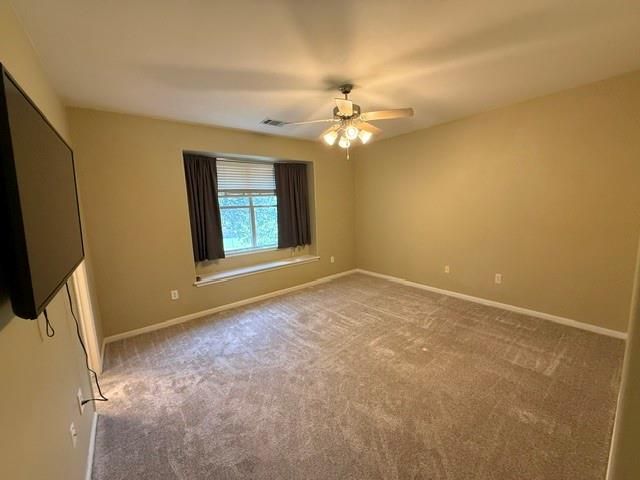 3300 Forest Creek DR 27, Round Rock, TX 78664