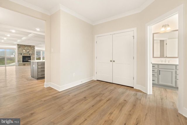 718 WALNUT AVE, North Beach, MD 20714